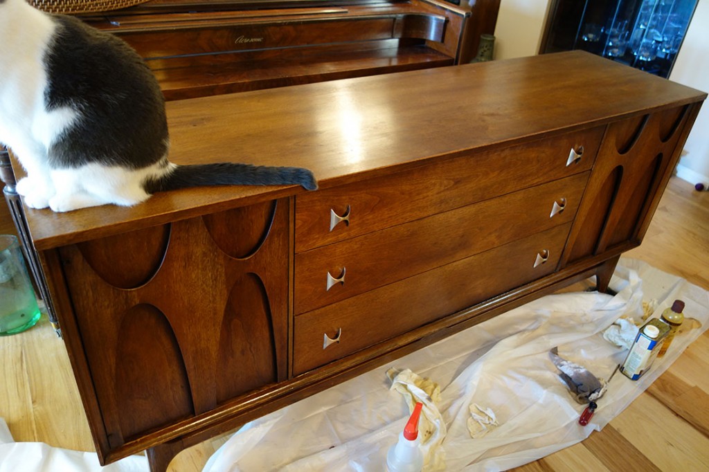 Beautiful shot of the mid-century modern credenza.